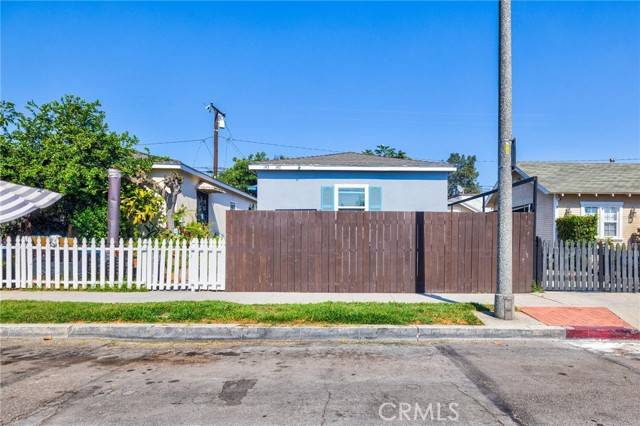 Long Beach, CA 90805,145 Pleasant Street