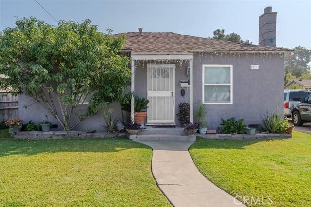 Santa Ana, CA 92707,2033 Cypress Avenue