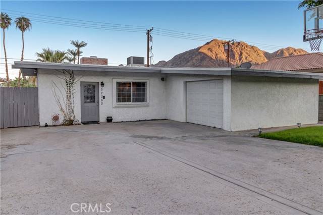 La Quinta, CA 92253,52060 Avenida Villa