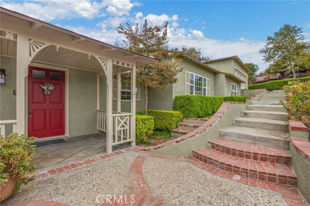 La Habra Heights, CA 90631,1727 Via Ladera