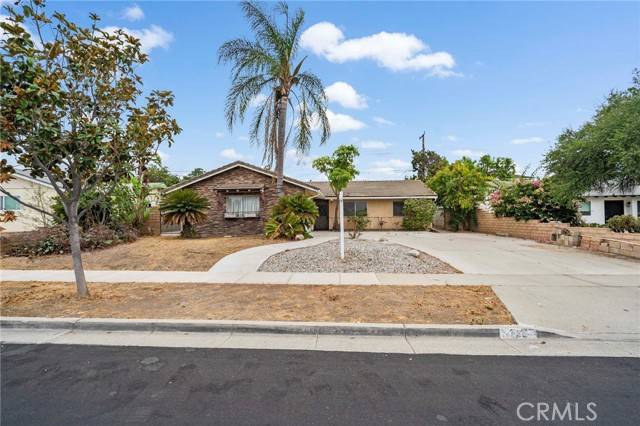 Corona, CA 92879,332 East Citron Street