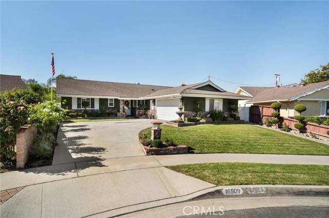 La Mirada, CA 90638,16509 Brass Lantern Drive