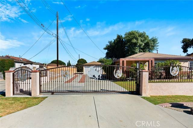 Bellflower, CA 90706,16422 California Avenue