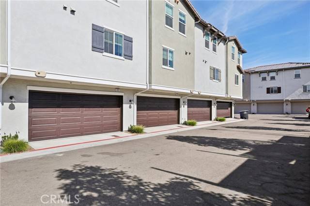 Torrance, CA 90502,1227 Bonnet Way