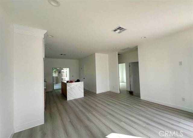 Westminster, CA 92683,8489 Emerado PL