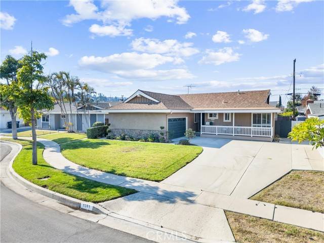 La Habra, CA 90631,1301 Debwood Place