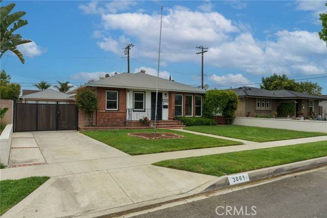 Long Beach, CA 90808,3061 Fidler Avenue