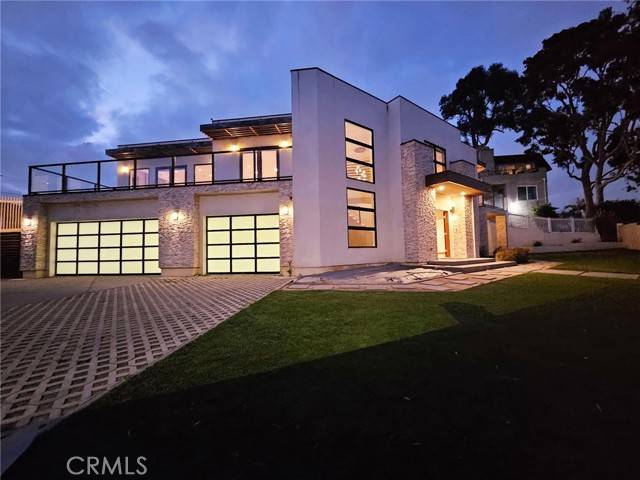 Signal Hill, CA 90755,2799 East 21st Street