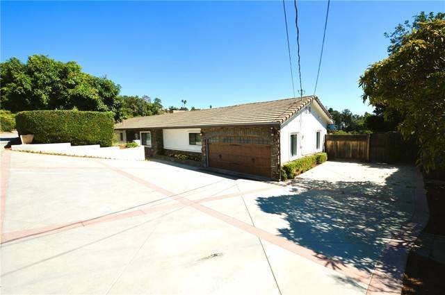 La Habra Heights, CA 90631,434 East Avocado Crest Road