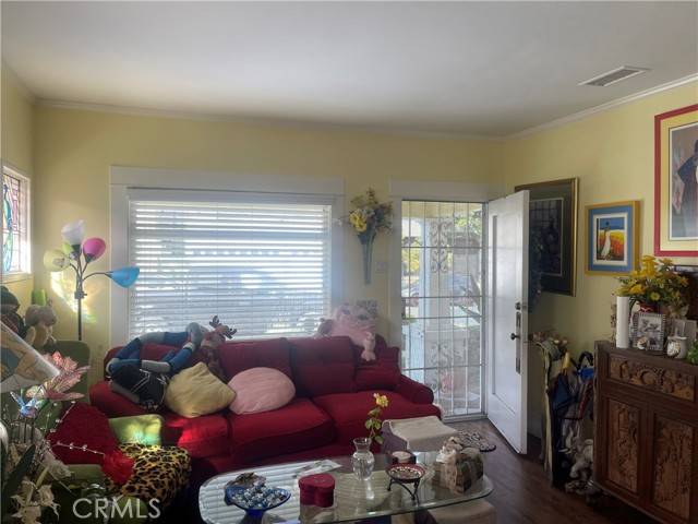 Long Beach, CA 90804,4010 East 11th Street