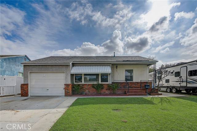 Lakewood, CA 90712,5032 Premiere Avenue