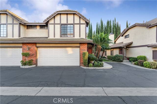 Covina, CA 91724,4905 New Castle Lane