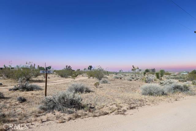 Yucca Valley, CA 92284,57845 Starlight Mesa Road