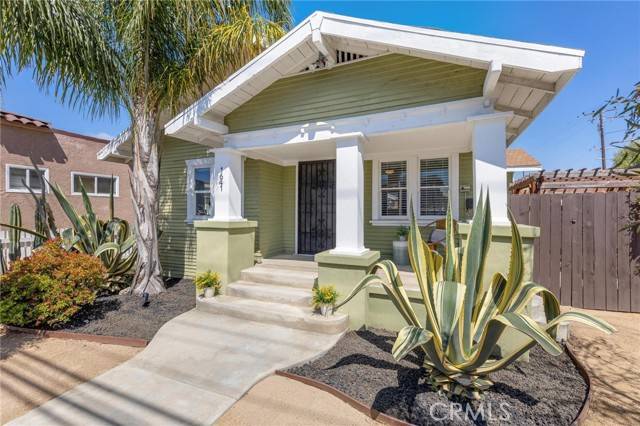 Long Beach, CA 90813,1641 East 10th Street