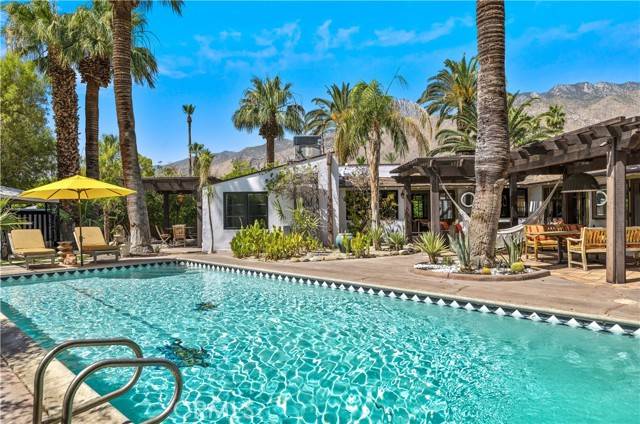 Palm Springs, CA 92262,1222 Tamarisk Road