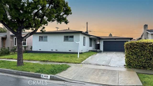 Harbor City, CA 90710,1406 247th Street