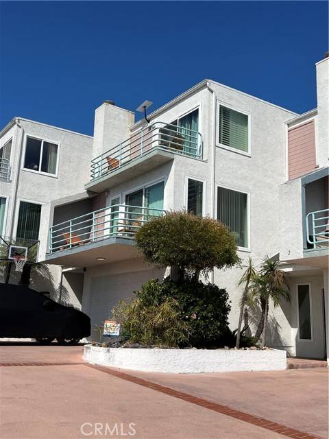 Hermosa Beach, CA 90254,867 Aubrey Court