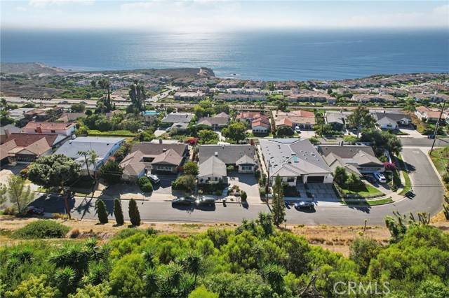 Rancho Palos Verdes, CA 90275,30637 Rue Valois