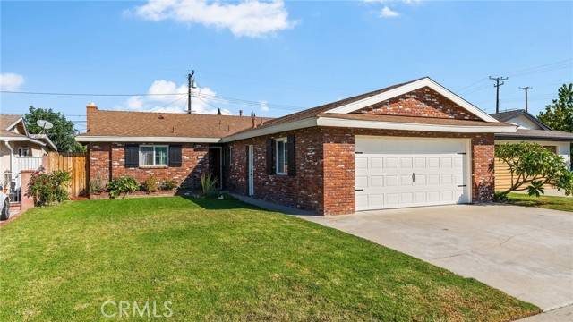 Carson, CA 90745,1829 East 215th Place