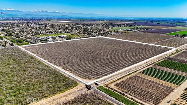 Visalia, CA 93292,896 North Mariposa Avenue