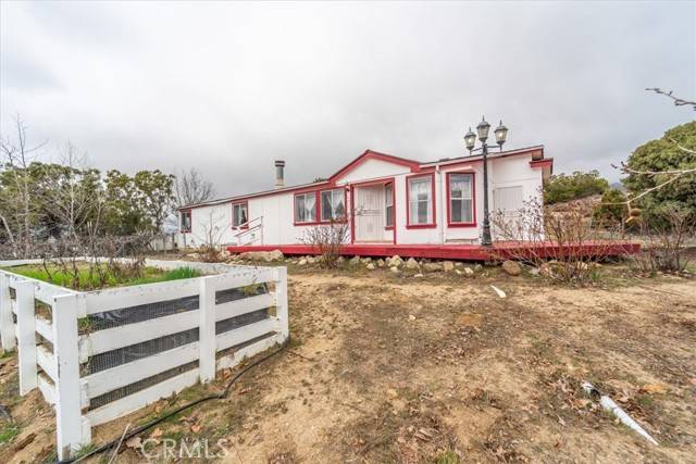 Anza, CA 92539,55526 Smokethorn Road