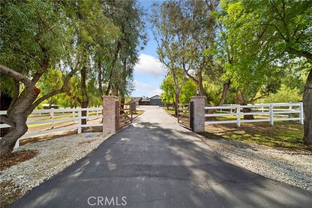 Wildomar, CA 92595,33142 Rudolph Lane