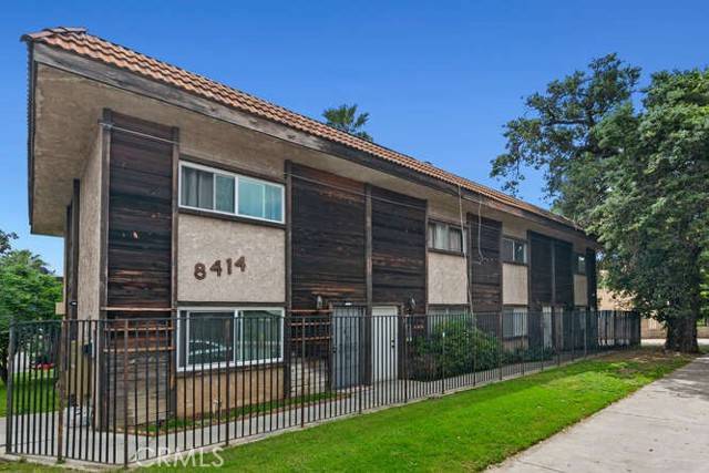 North Hills, CA 91343,8414 Columbus Avenue