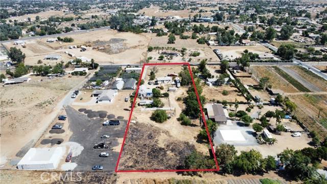 Perris, CA 92570,22885 Betty Road