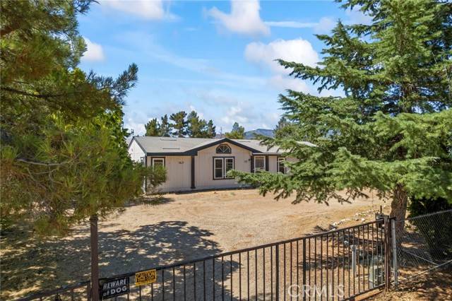 Phelan, CA 92371,5827 Cambria Road