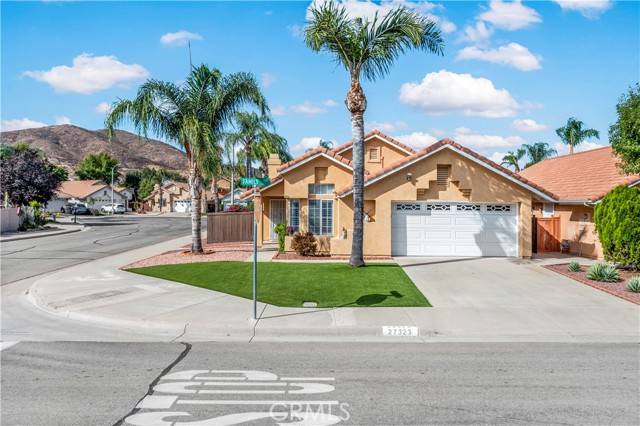 Menifee, CA 92586,27323 Family Circle