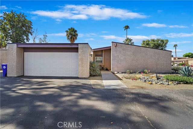 Palm Desert, CA 92260,74111 Catalina Way