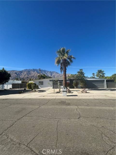 Palm Springs, CA 92262,2653 North Kitty Hawk Drive