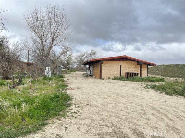 Rosamond, CA 93560,15981 Gaskell Road