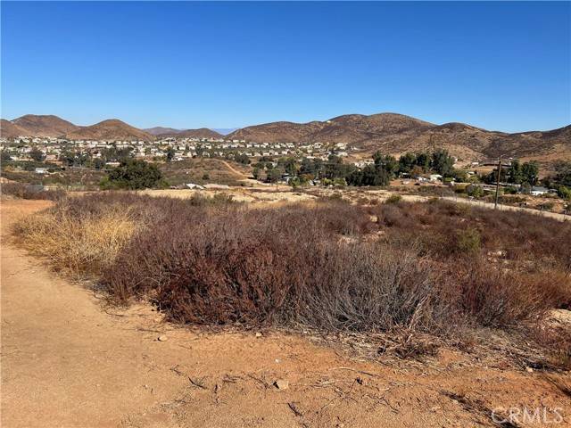 Lake Elsinore, CA 92584,0 Cottonwood