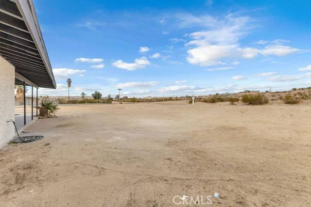 29 Palms, CA 92277,72471 Nicolson Drive