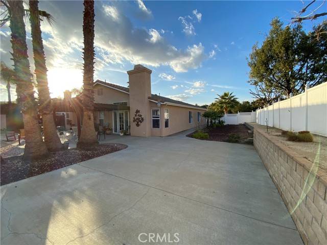 Murrieta, CA 92562,37334 Deep Wood Drive