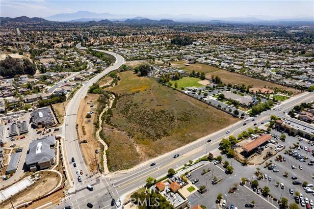 Murrieta, CA 92562,23730 Washington Ave.