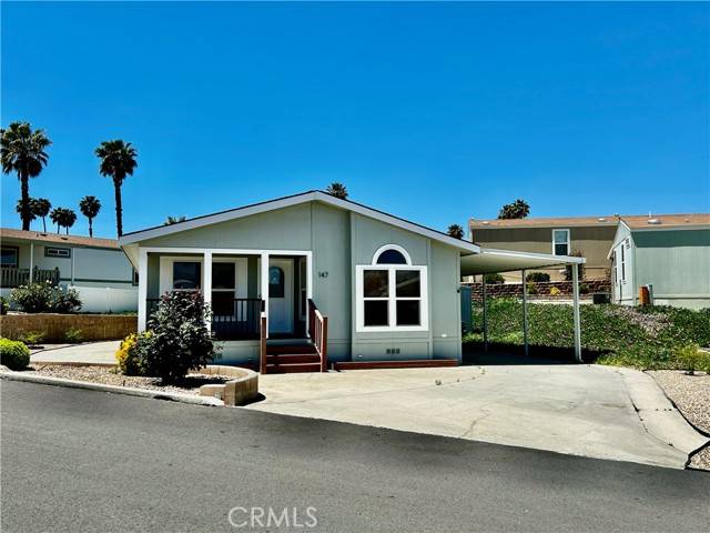 Hemet, CA 92543,1536 S state st