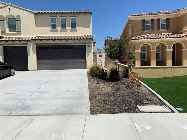 Murrieta, CA 92563,30378 Mahogany Street