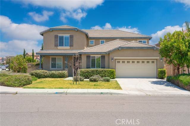 Jurupa Valley, CA 91752,5518 Verdin Way