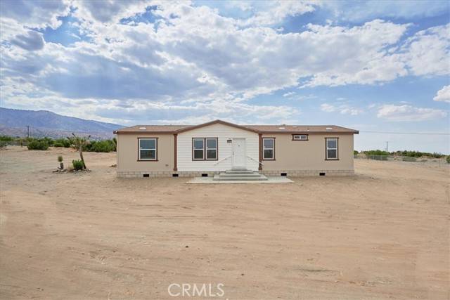 Phelan, CA 92371,9426 Gitano Road