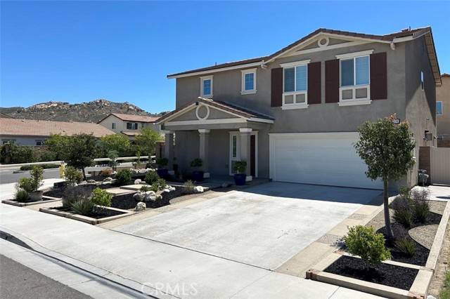 Jurupa Valley, CA 92509,5374 Mission Rock Way