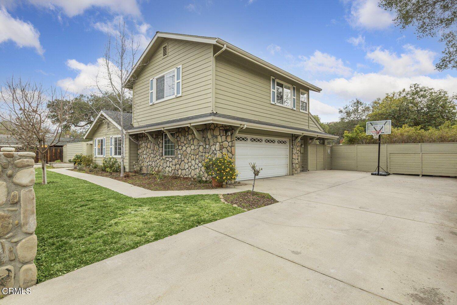 Oak View, CA 93022,570 Burnham Road