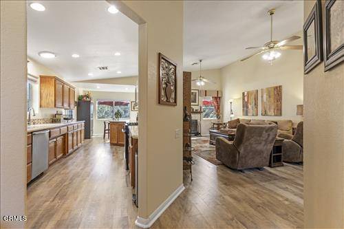 Tehachapi, CA 93561,21305 Indian Wells Drive