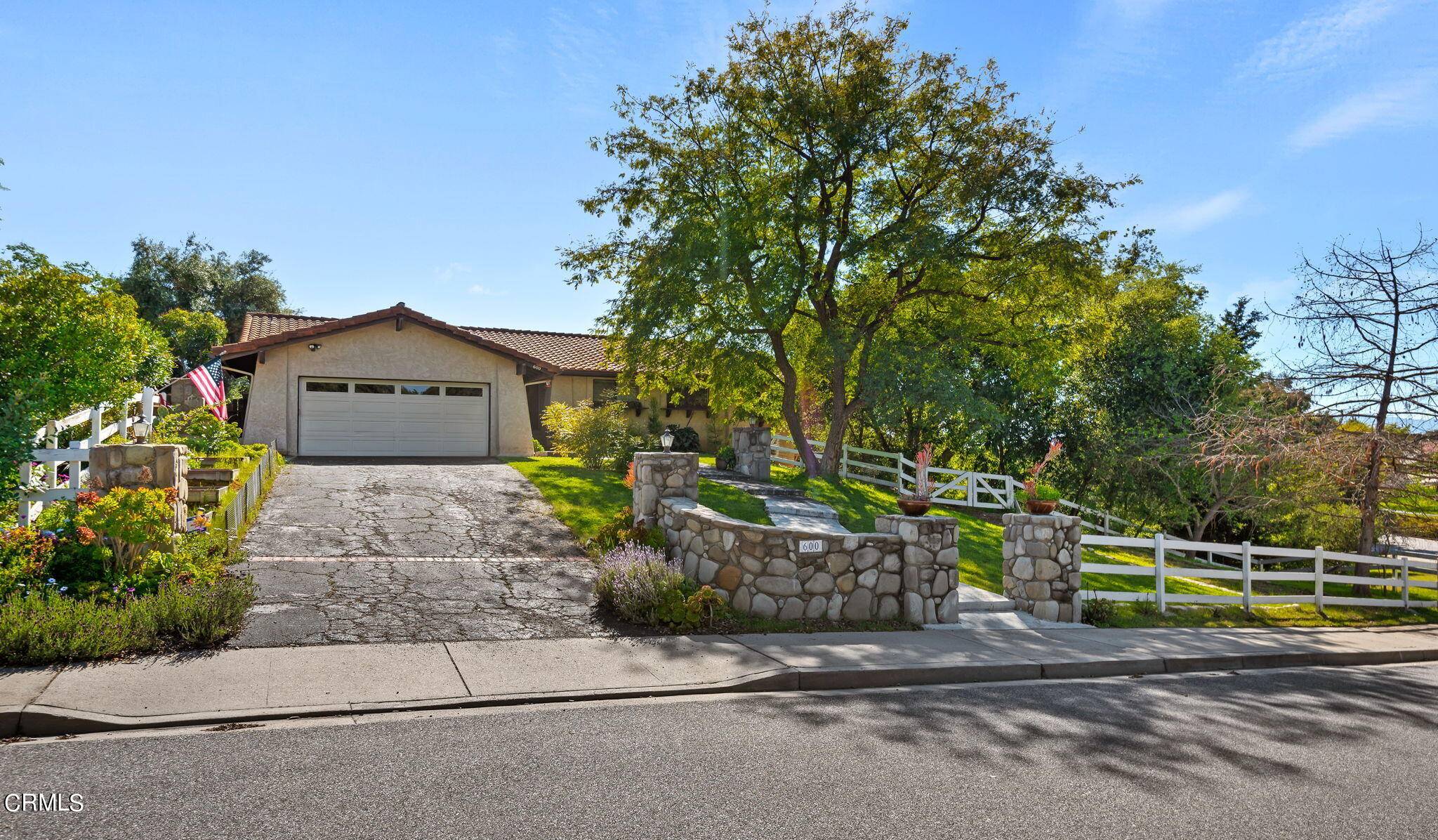 Oak View, CA 93022,600 Ridgeline Drive