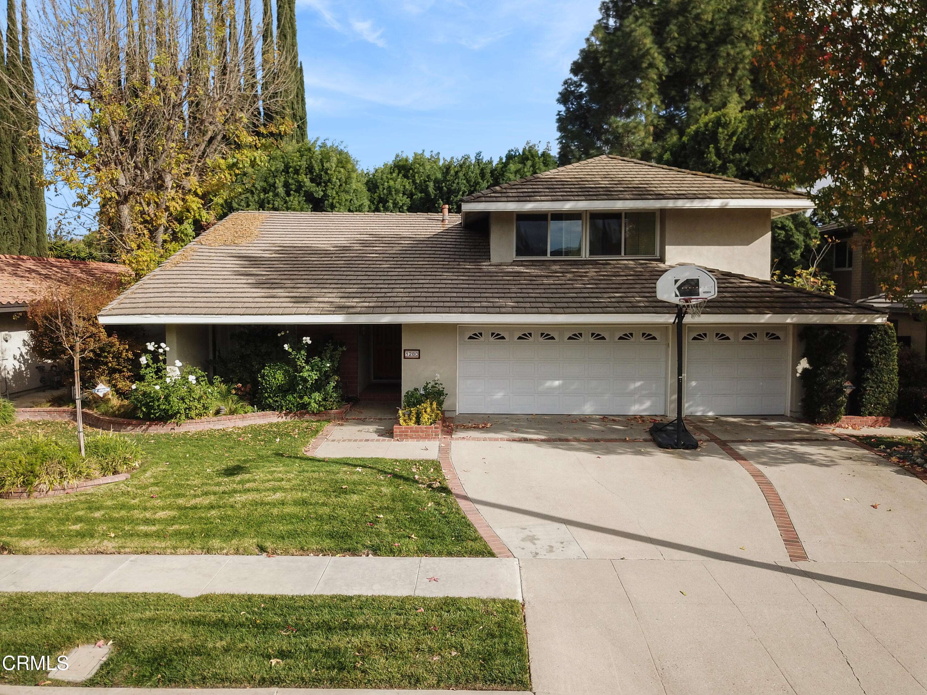 Westlake Village, CA 91361,1280 Willsbrook Court