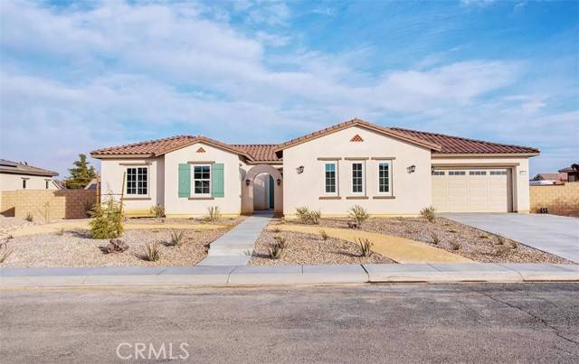 Apple Valley, CA 92308,12925 Davona Dale Road