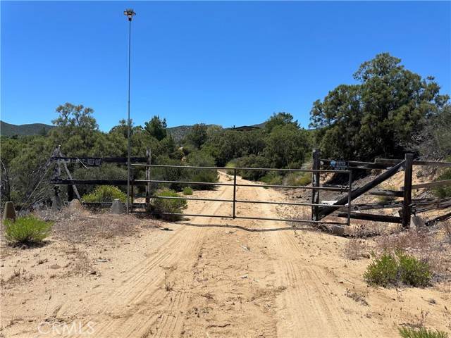 Anza, CA 92539,59630 Upper Tule Road