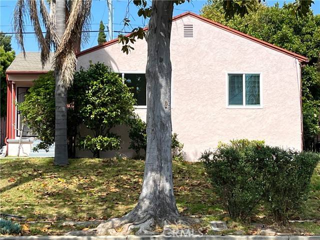 Los Angeles, CA 90066,3336 Colonial Avenue