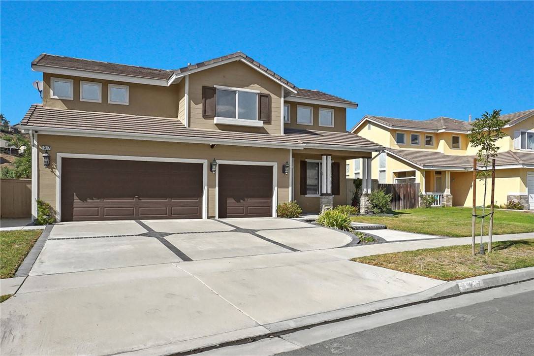 Corona, CA 92879,1317 Hermosa Drive